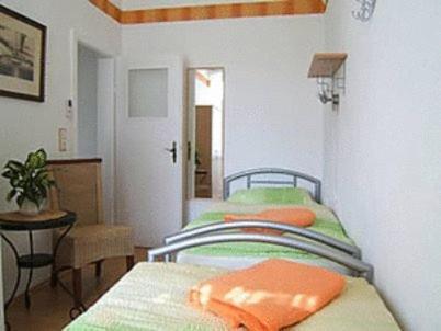 Ferienwohnung "Zur Alten Schule" Neuburxdorf Rum bild