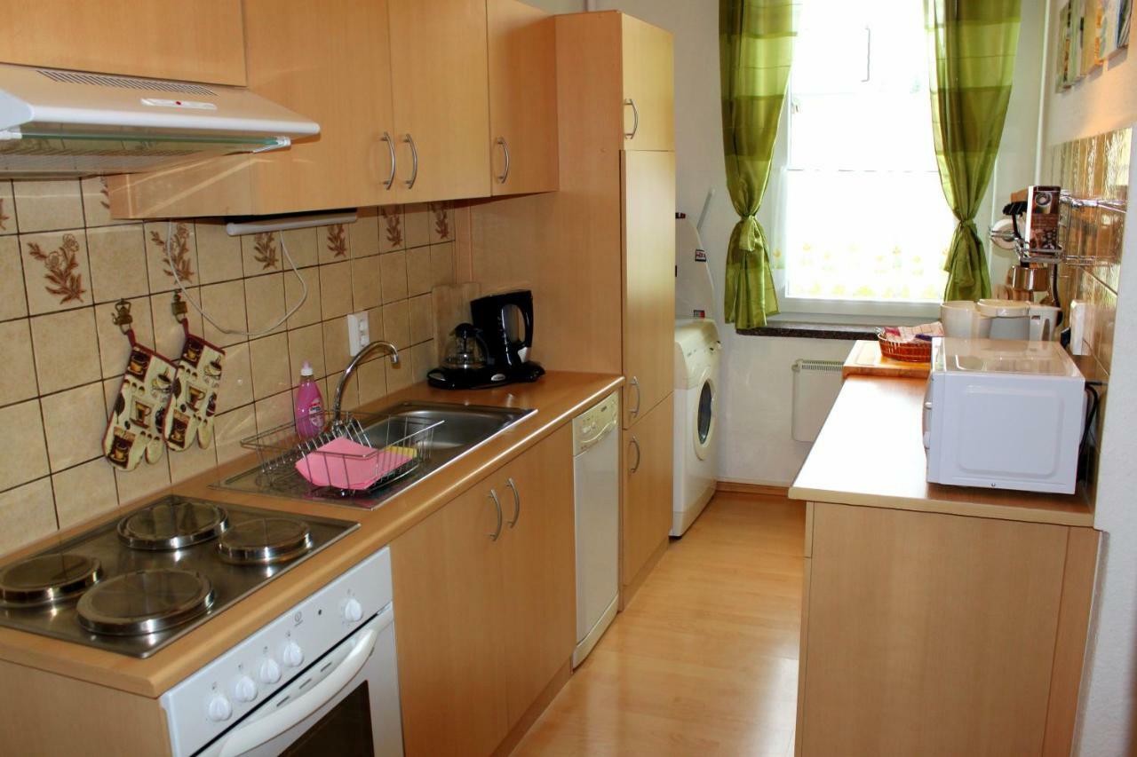 Ferienwohnung "Zur Alten Schule" Neuburxdorf Exteriör bild